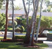 Comfort Inn  Suites Robertson Gardens - Holiday Great Ocean Road
