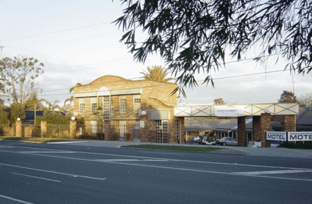 Comfort Inn Greensborough - Holiday Great Ocean Road