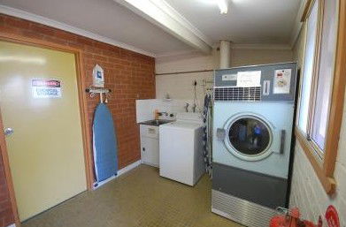 Junction Motor Inn - Holiday Great Ocean Road 1
