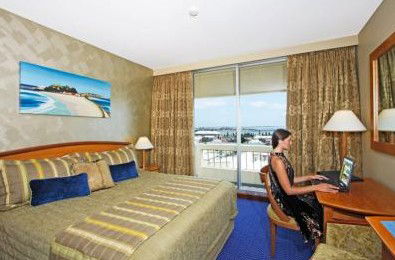 Quality Hotel Noahs On The Beach - Holiday Great Ocean Road 2