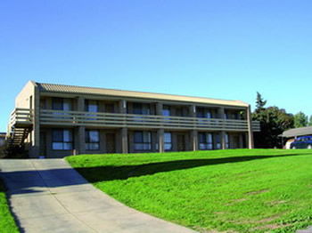 Moonta Bay Patio Motel And Restaurant - Holiday Great Ocean Road 0