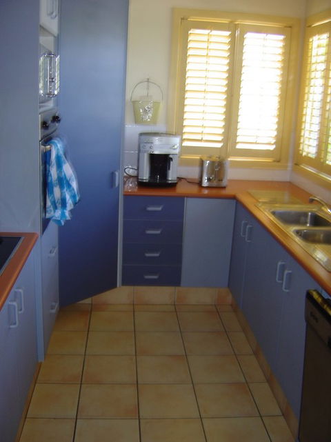 Hastings Cove Holiday Apartments - Holiday Great Ocean Road 2