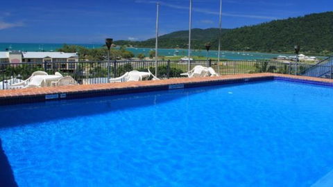 Whitsunday Terraces Resort - Holiday Great Ocean Road 3