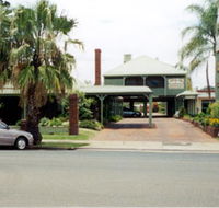 Pioneer Lodge Motel