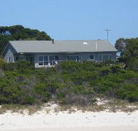 Island Beach Escape - Holiday Great Ocean Road