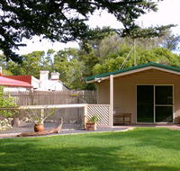Shiralea Country Cottage - Holiday Great Ocean Road