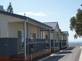 Port Vincent Caravan Park And Seaside Cabins - Holiday Great Ocean Road 0
