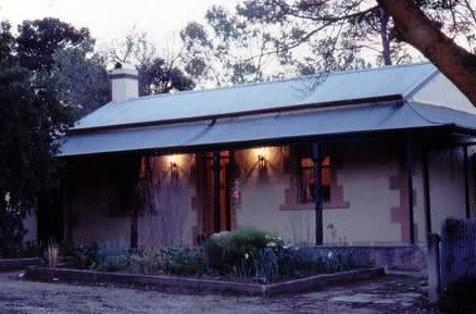 Walnut Cottage - Holiday Great Ocean Road 0