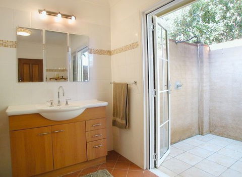 Barefoot Oasis Bangalow - Holiday Great Ocean Road 1