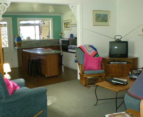 Blue Wren Cottage - Broken Hill - Holiday Great Ocean Road 5