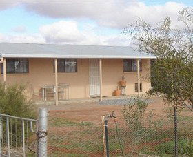 Blue Bush Country Cottage - Holiday Great Ocean Road 0