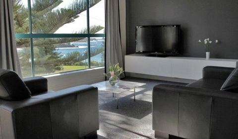 AeA The Coogee View Beachfront Serviced Apartments - Holiday Great Ocean Road 3