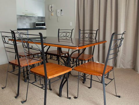 Ambassador Apartments Holiday Units - Holiday Great Ocean Road 1