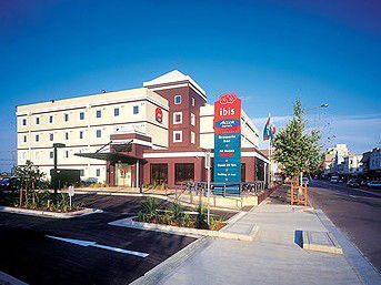 Hotel Ibis Newcastle - Holiday Great Ocean Road 0