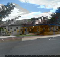 Goroke Hotel Bar amp Bistro - Holiday Great Ocean Road