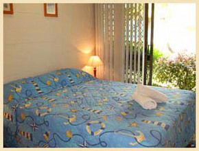 Apollo Jewel Beachfront Apartments - Holiday Great Ocean Road 4
