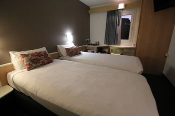 Ibis Newcastle - Holiday Great Ocean Road 10