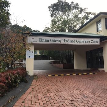 Eltham Gateway Hotel - Holiday Great Ocean Road 8