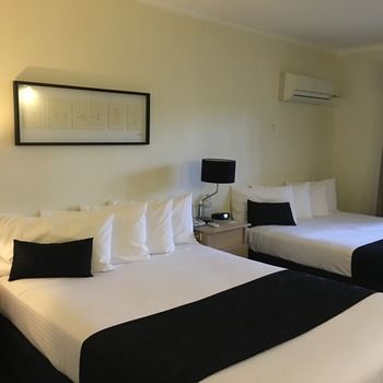 Eltham Gateway Hotel - Holiday Great Ocean Road 29