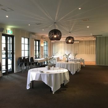 Eltham Gateway Hotel - Holiday Great Ocean Road 35