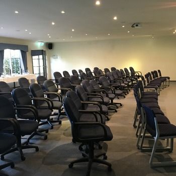 Eltham Gateway Hotel - Holiday Great Ocean Road 36