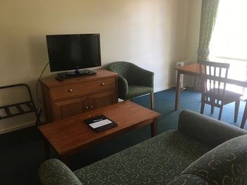 Eltham Gateway Hotel - Holiday Great Ocean Road 51