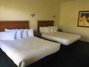 Eltham Gateway Hotel - Holiday Great Ocean Road 54