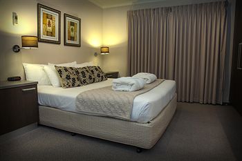 Eltham Gateway Hotel - Holiday Great Ocean Road 0