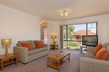 Apartments @ Mt Waverley - Holiday Great Ocean Road 2