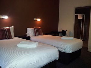 Urban Central Accommodation - Hostel