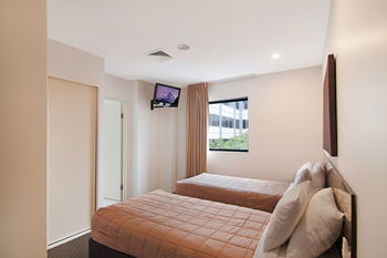 Quality Suites Boulevard On Beaumont - Holiday Great Ocean Road 14