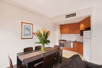 Quality Suites Boulevard On Beaumont - Holiday Great Ocean Road 16
