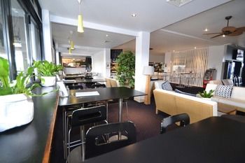 Crossroads Hotel Liverpool - Holiday Great Ocean Road 26