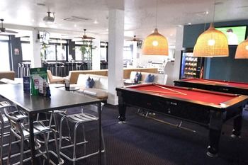 Crossroads Hotel Liverpool - Holiday Great Ocean Road 33