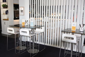 Crossroads Hotel Liverpool - Holiday Great Ocean Road 41