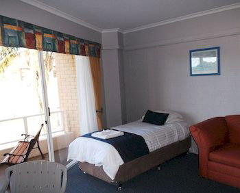 Ulladulla Harbour Motel - Holiday Great Ocean Road 2