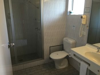 Ulladulla Harbour Motel - Holiday Great Ocean Road 13