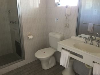 Ulladulla Harbour Motel - Holiday Great Ocean Road 15