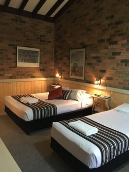 Avoca Beach Hotel & Resort - Holiday Great Ocean Road 1