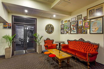 Commonwealth Hotel Newcastle - Holiday Great Ocean Road 7