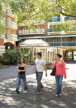 RMIT Village - Holiday Great Ocean Road 2