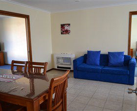 All Inn Strahan Holiday Units - Holiday Great Ocean Road 4