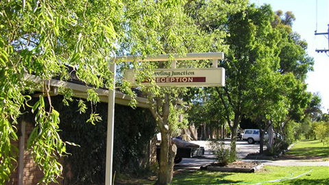 Darling Junction Motor Inn - Holiday Great Ocean Road 4