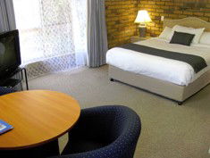 Cleveland Motor Inn - Holiday Great Ocean Road 1