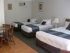 Cleveland Motor Inn - Holiday Great Ocean Road 2