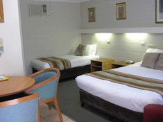 Cleveland Motor Inn - Holiday Great Ocean Road 4