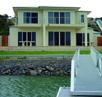 Grandview House Port Vincent Marina