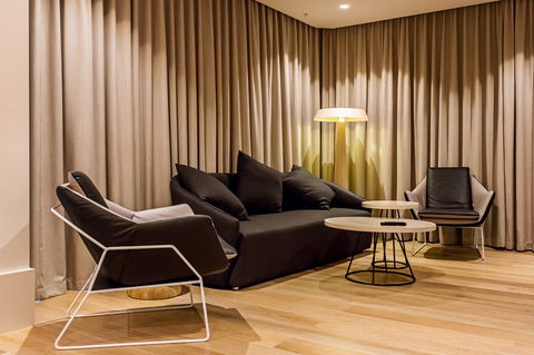 Brady Hotels Central Melbourne - Holiday Great Ocean Road 1
