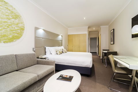 Clarion Suites Gateway - Holiday Great Ocean Road 2