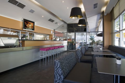 Clarion Suites Gateway - Holiday Great Ocean Road 3
